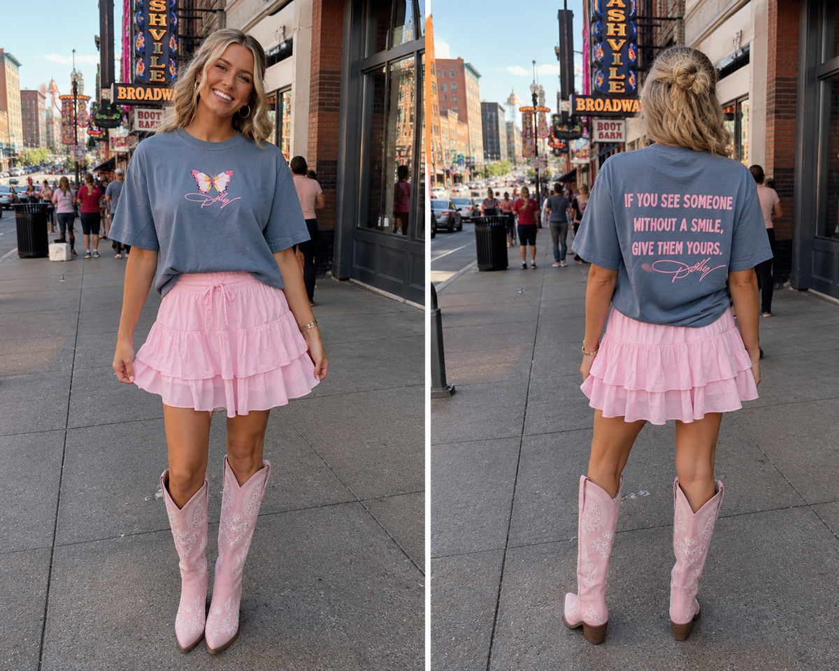 Dolly Graphic Tee - Smile