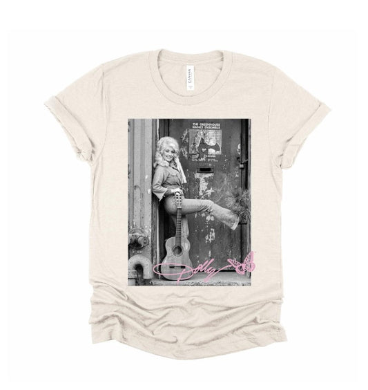 Dolly Vintage Style Guitar Tee